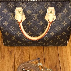 Louis Vuitton speedy 25 with strap (mini)